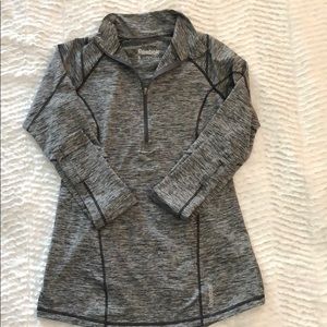 Reebok Long Sleeve Pullover Size S